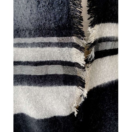 Grande écharpe châle noir et bandes grises